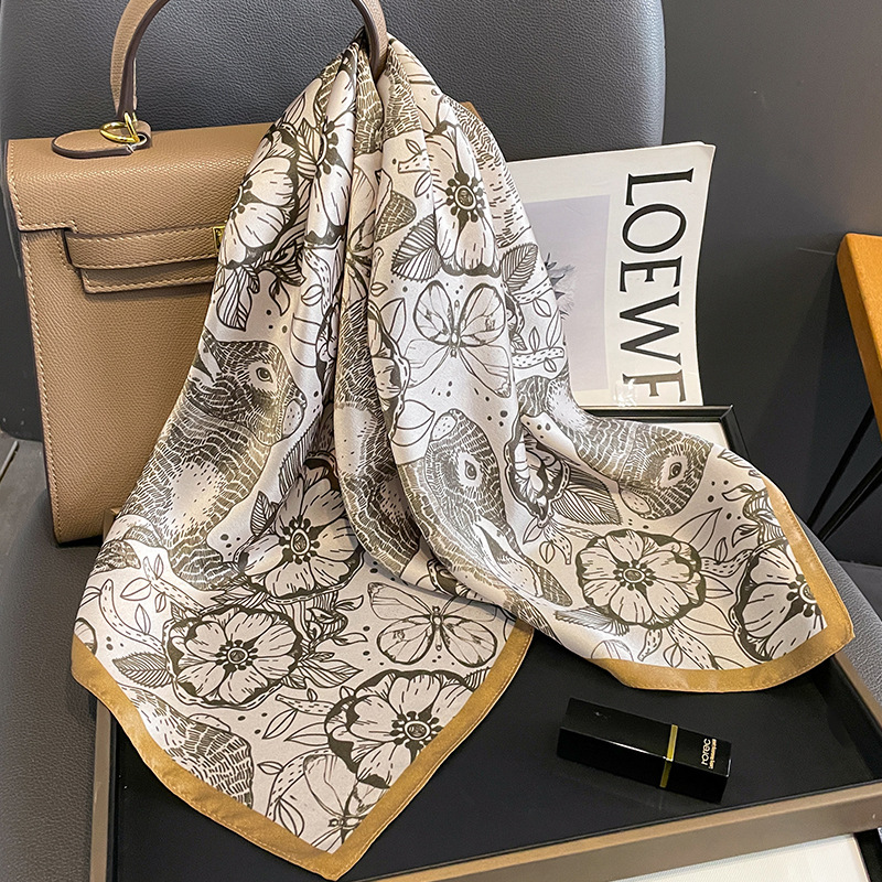 Luxury Brand 100% Real Silk Sq - огляд і ціна Women Accessories Brands