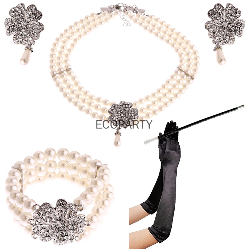 Audrey Hepburn Breakfast at Ti - огляд і ціна Women'S Accessories In The 1950S