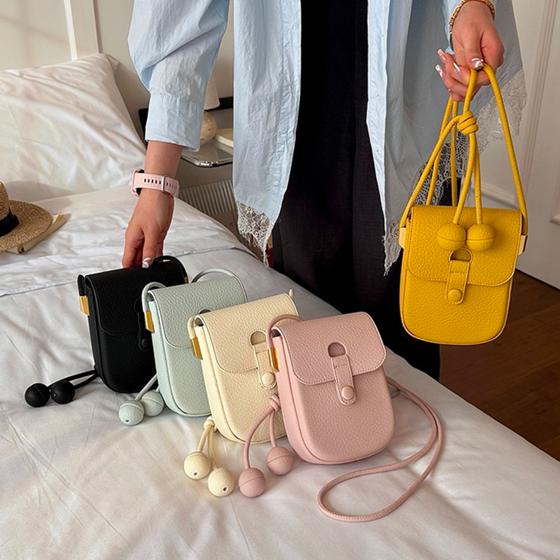 Luxury Brand Mini Yellow Cross - огляд і ціна Women Accessories Brands